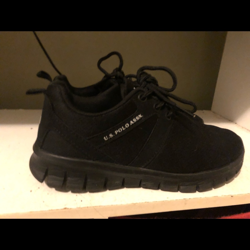Black shoes